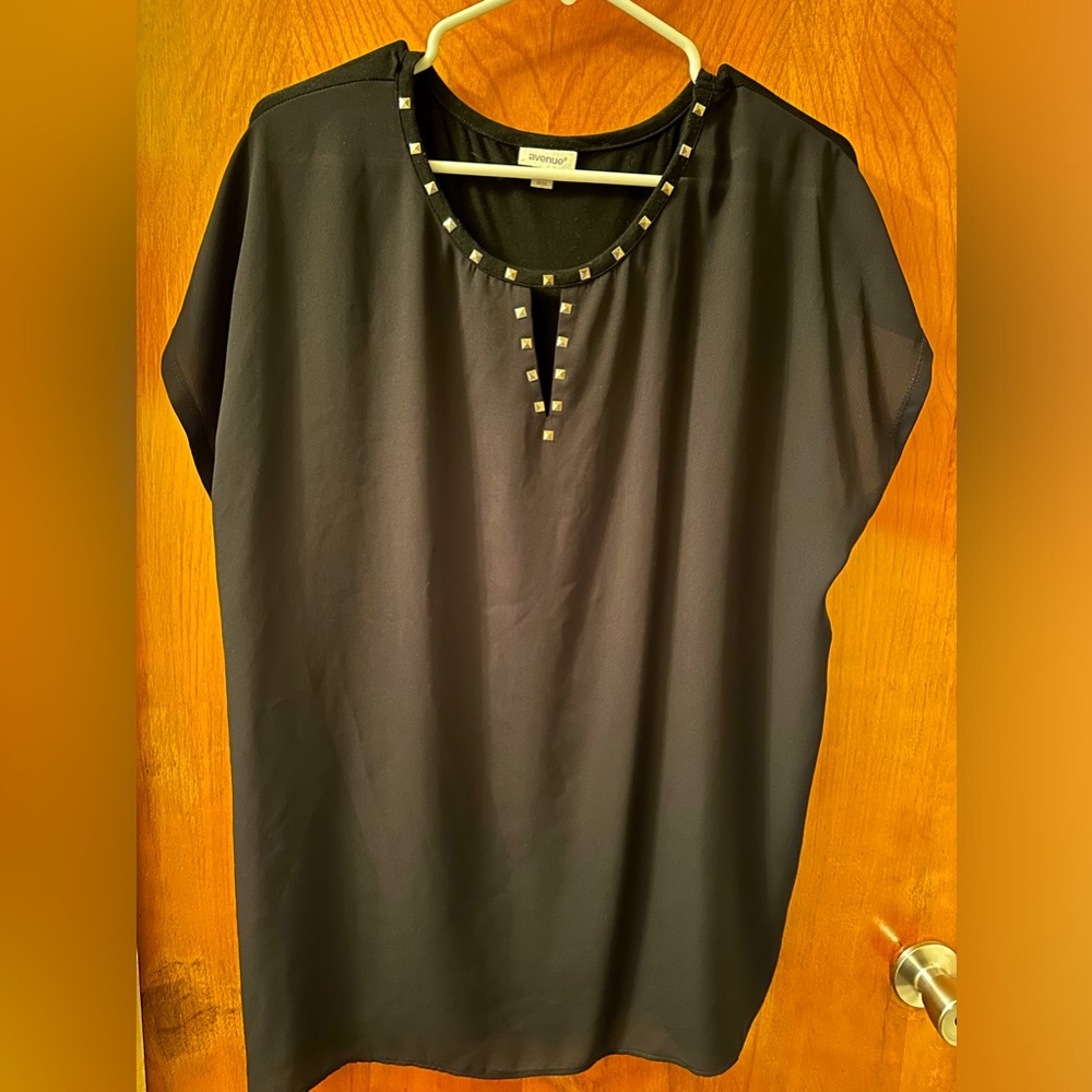 Women’s Top
